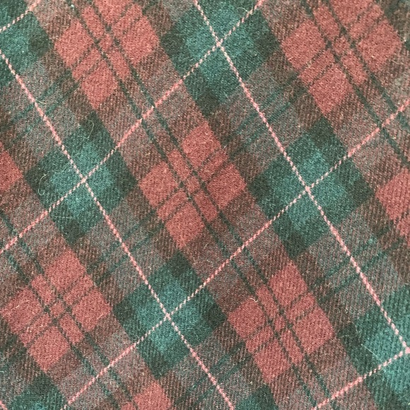 Eddie Bauer size 6 plaid midi wool blend skirt very gently used, no flaws - Picture 2 of 5